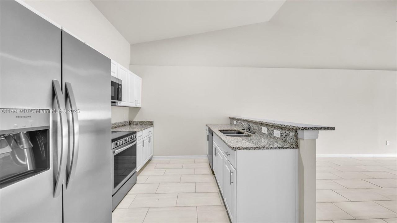 1417 Academy Blvd #1417 - Photo 6 of 31