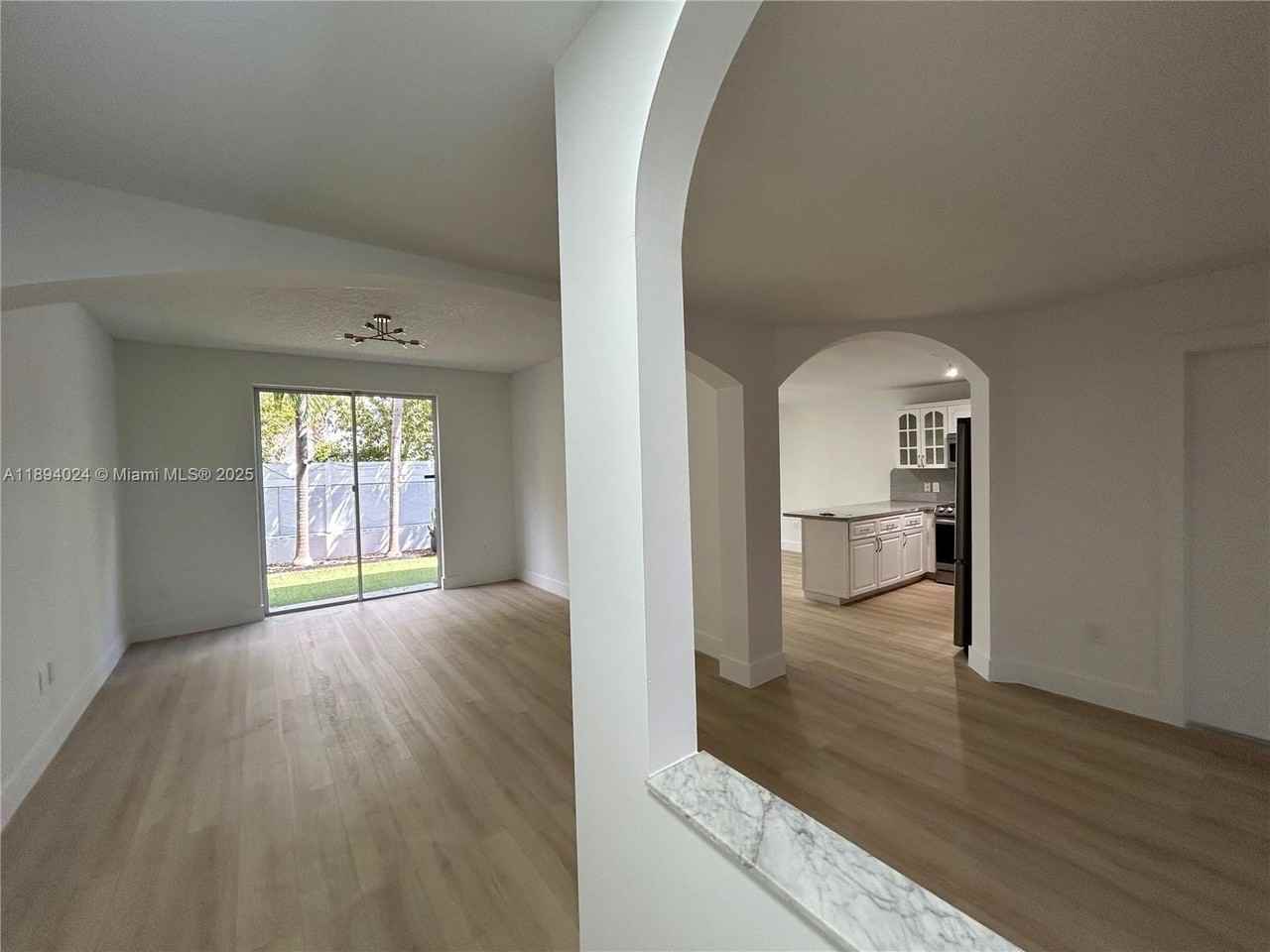 8725 Southwest 158th Place - Photo 7 of 50