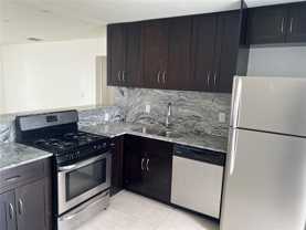 520 Sw 10th St #1-2 - Photo 1 of 1