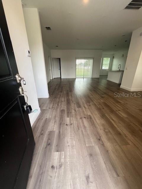 802 San Pedro Ct - Photo 4 of 30