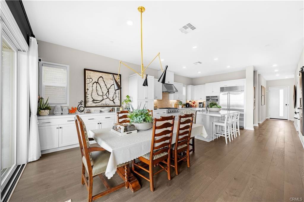 545 Serrano Summit Drive - Photo 2 of 8