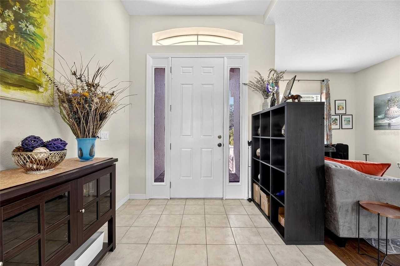 3007 Silvermill Loop - Photo 4 of 50