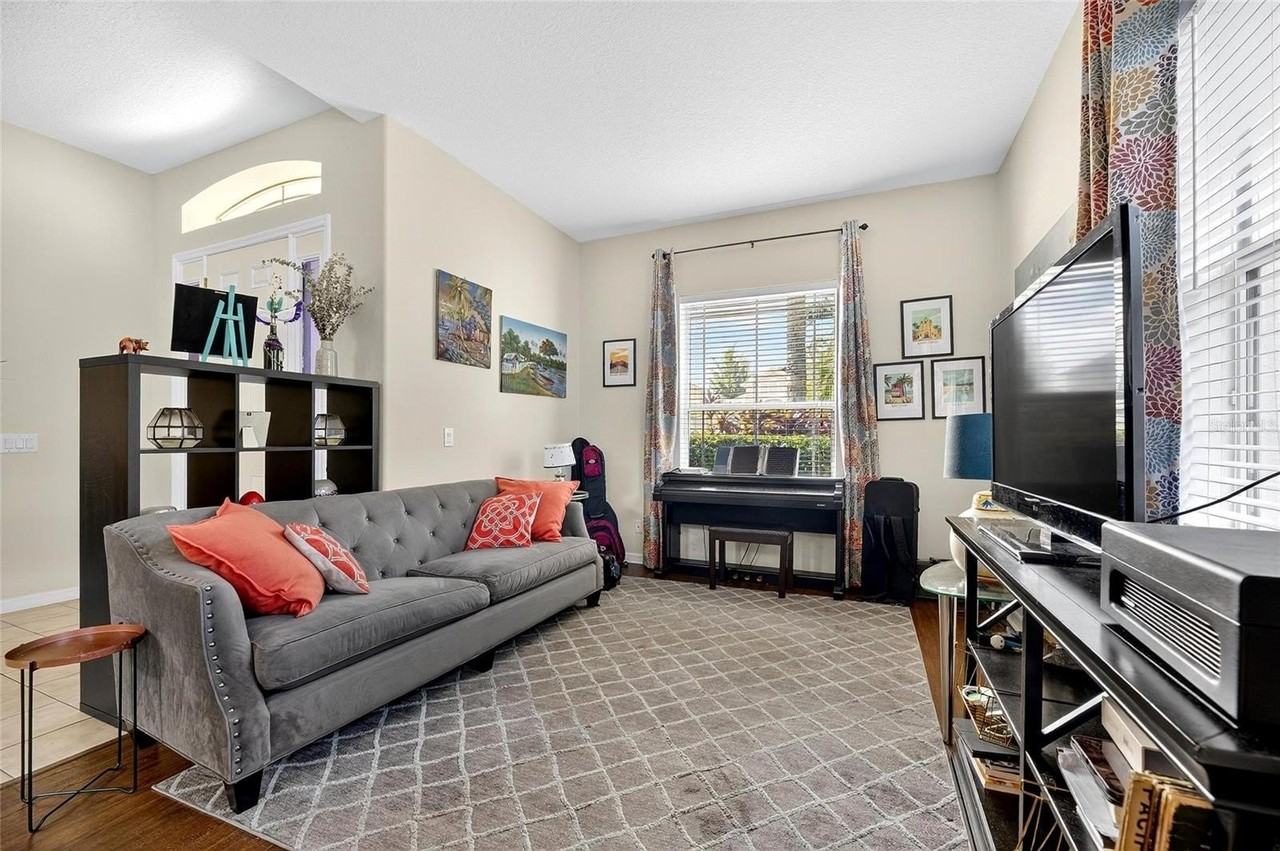 3007 Silvermill Loop - Photo 7 of 50