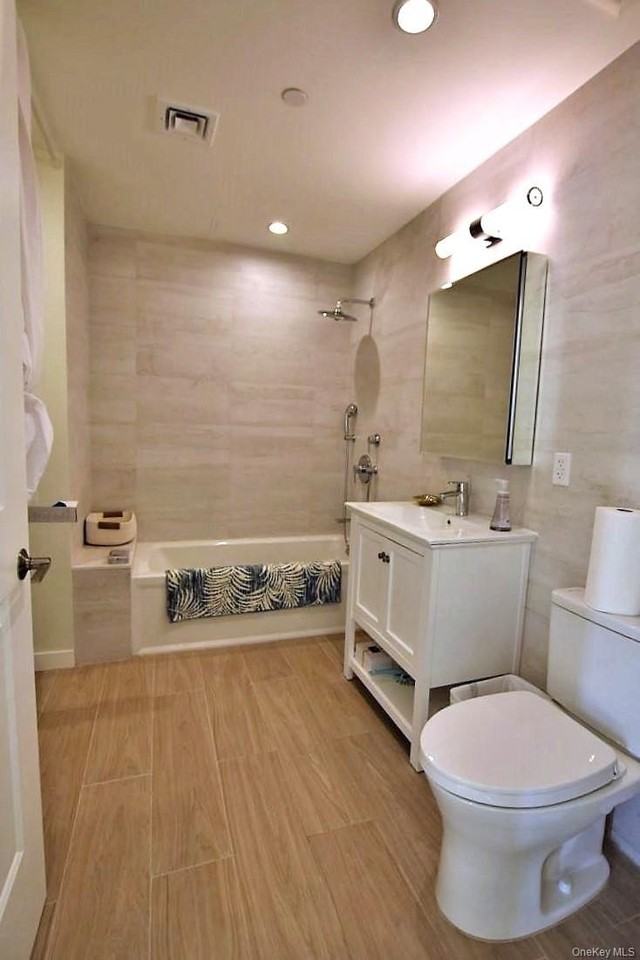 4126 44th St #1A - Photo 3 of 38