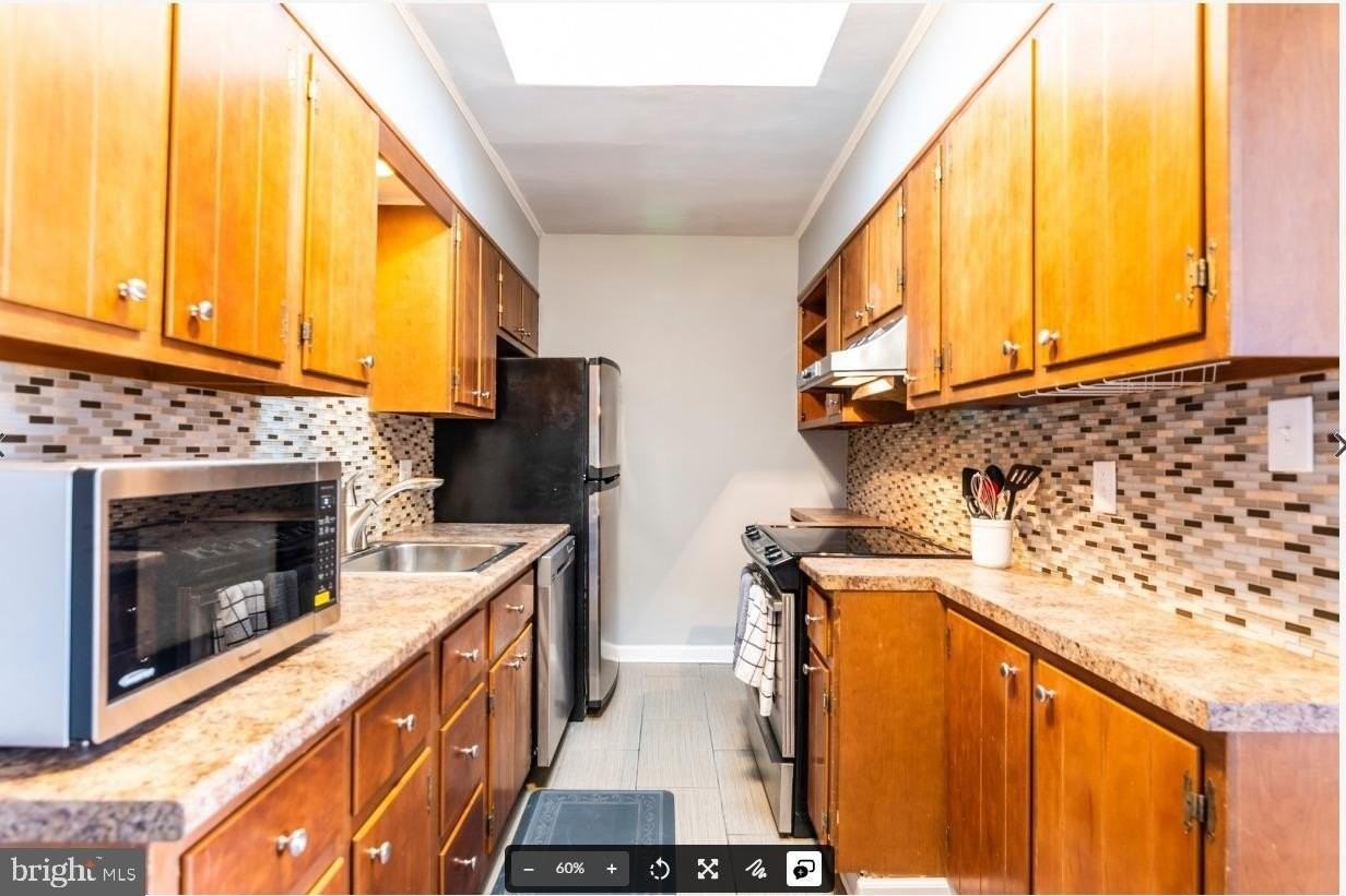 8526 Germantown Ave 2nd Fl - Photo 7 of 19