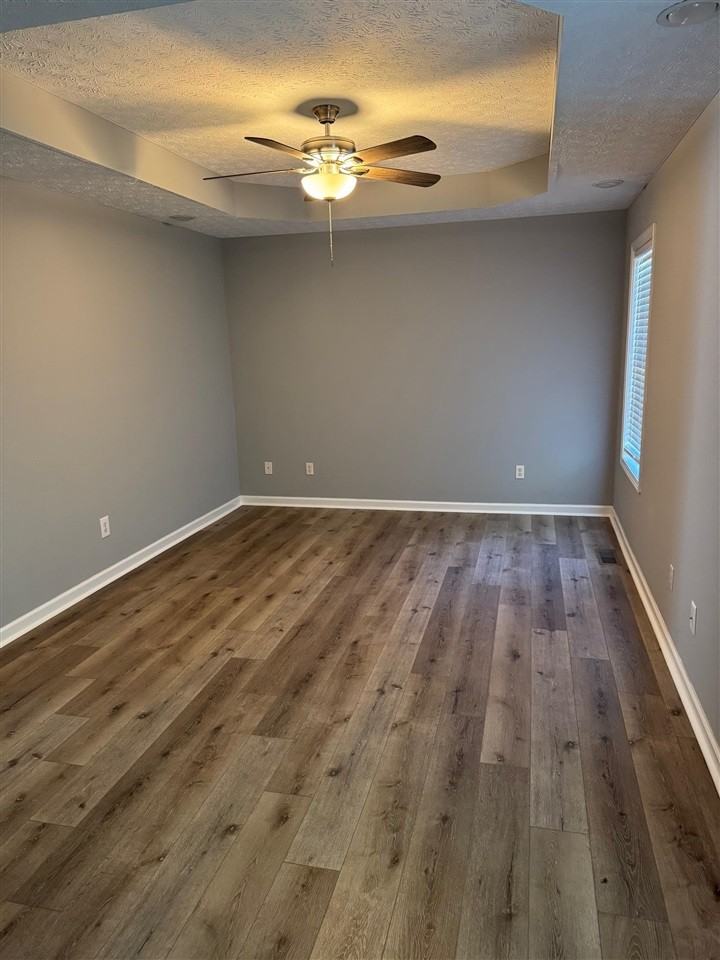 352 Paddle Wheel St - Photo 3 of 12