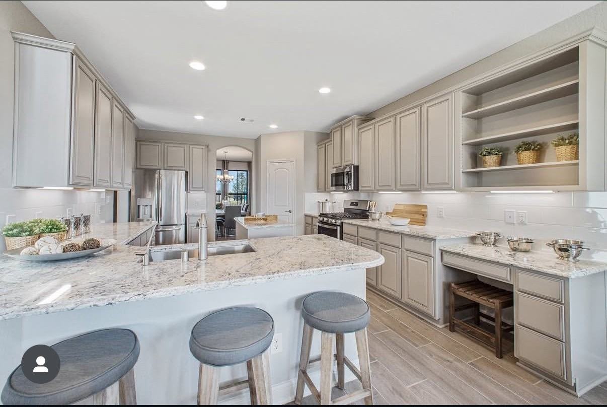 13201 Anchor Bay Dr - Photo 3 of 10