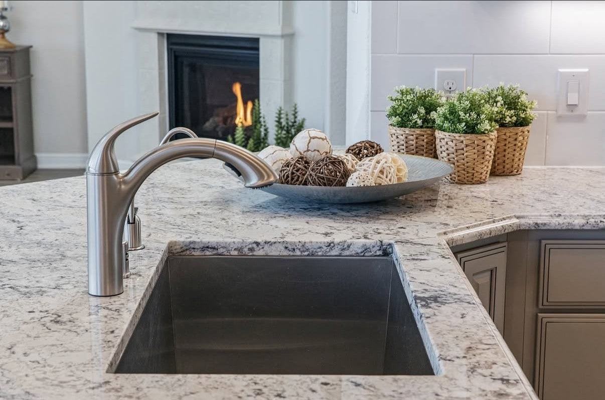 13201 Anchor Bay Dr - Photo 4 of 10