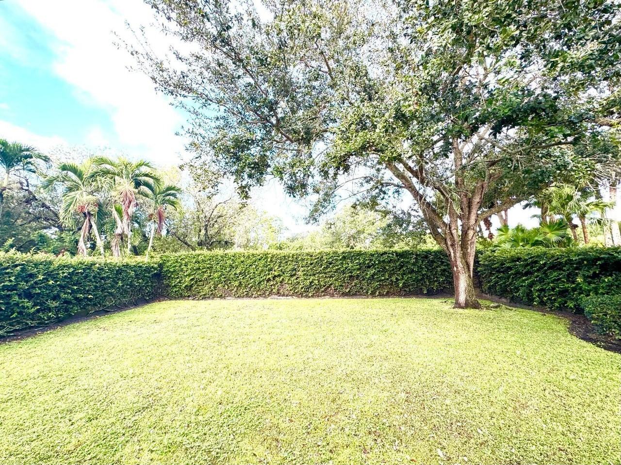 2871 Sw Brighton Way - Photo 6 of 42