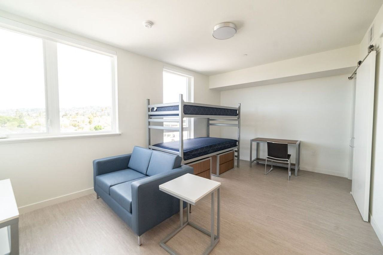 Secure Your Dream Home at RUMI – Fully Furnished Units with Stunning Views! - Photo 6 of 50