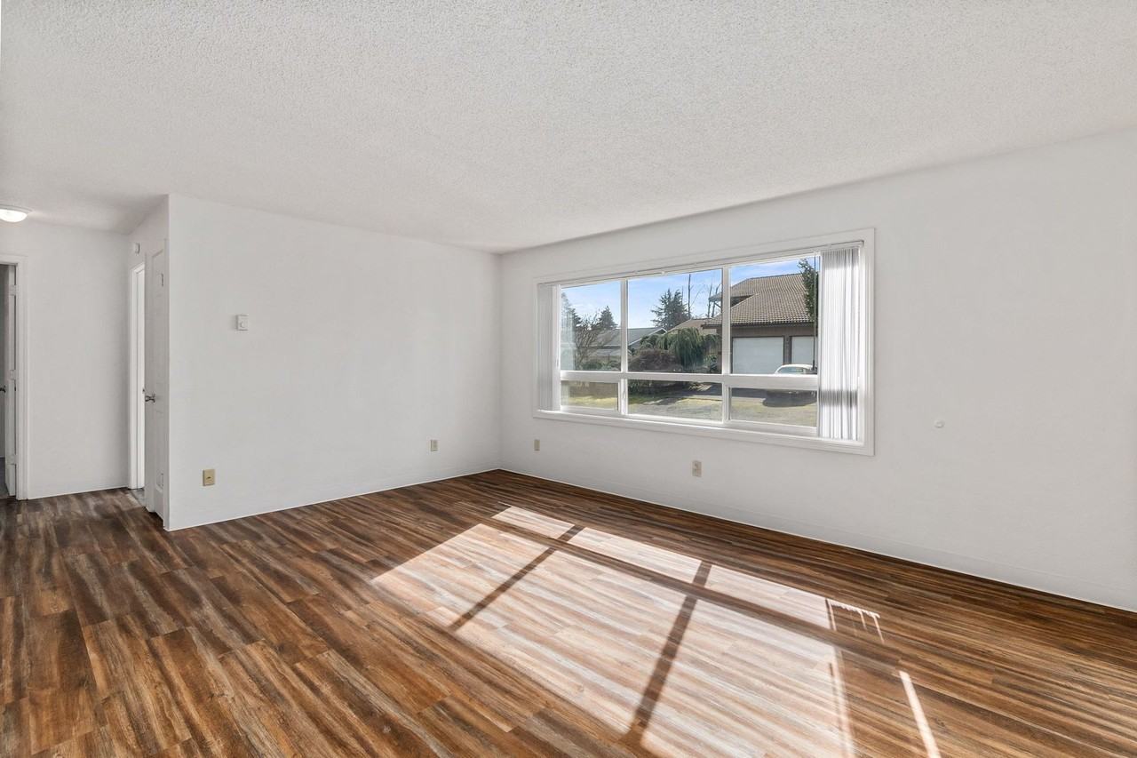 Lakeview Apartments Centralia, WA - Photo 4 of 8