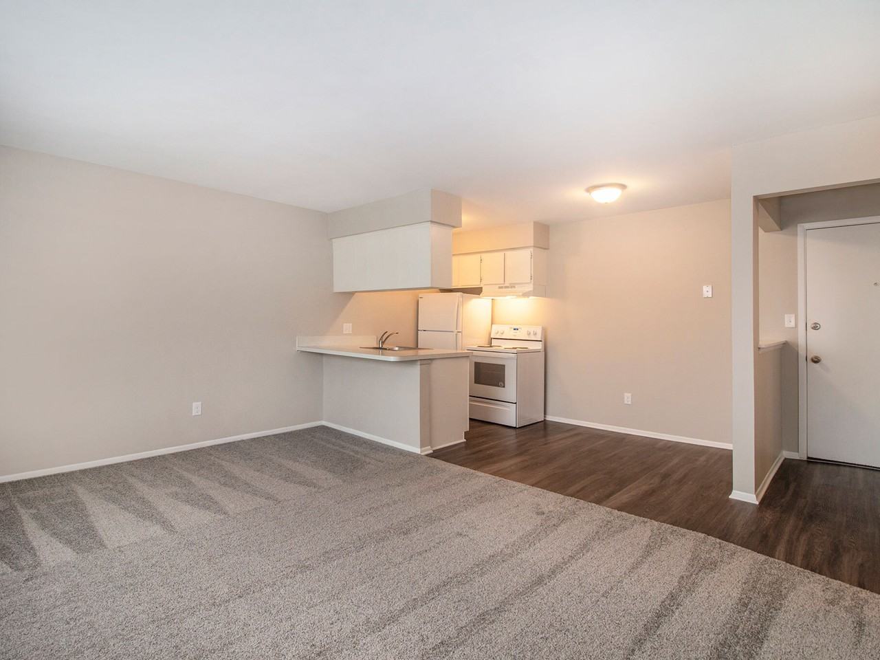 Ashton Fort - Photo 2 of 13