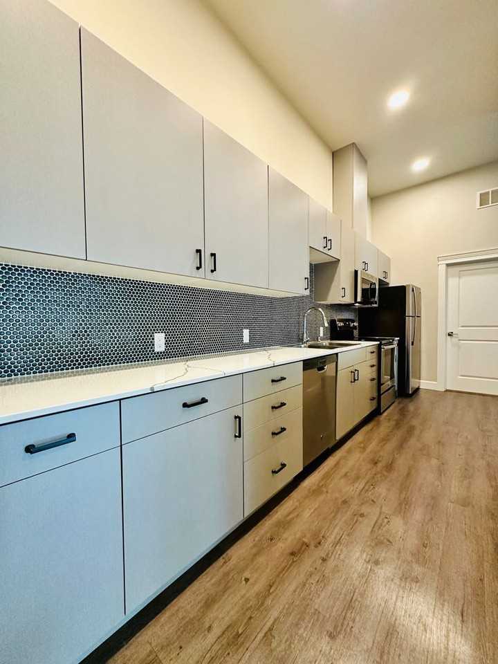 Views on Fifth - Photo 4 of 38