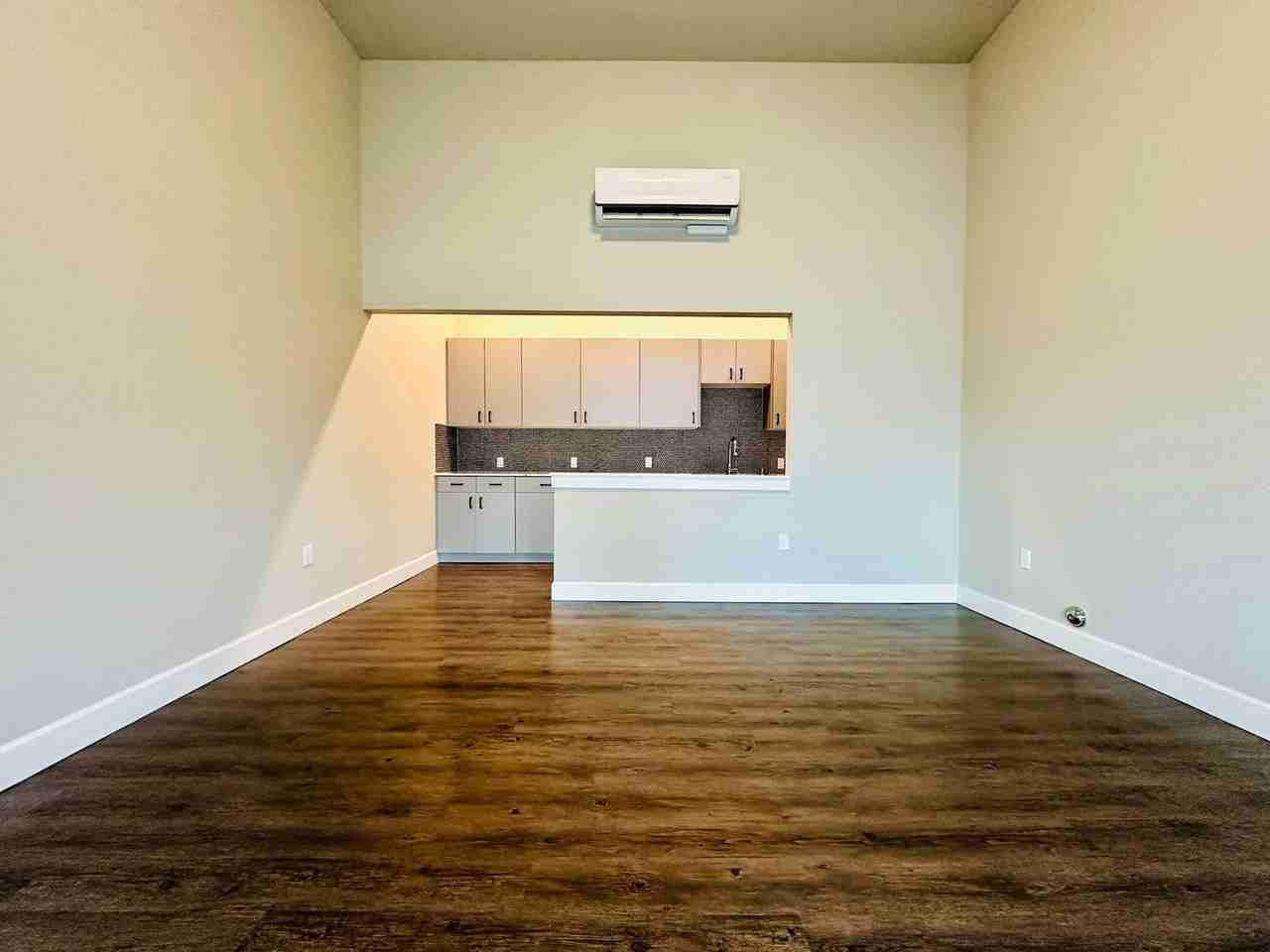 Views on Fifth - Photo 5 of 38