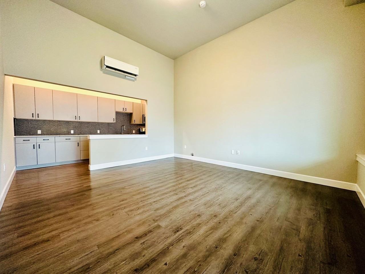 Views on Fifth - Photo 6 of 38