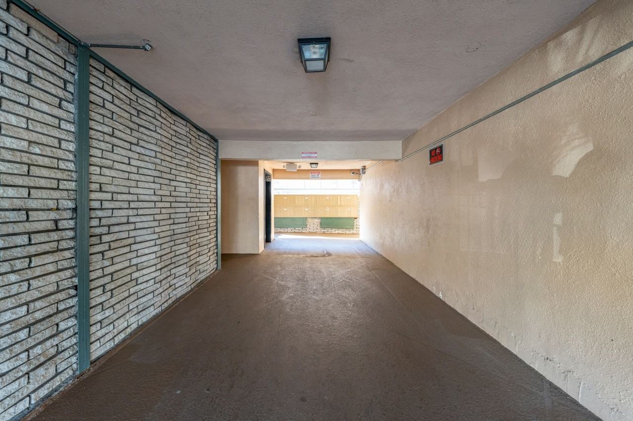 1735 Coronado Ave. - Photo 5 of 6