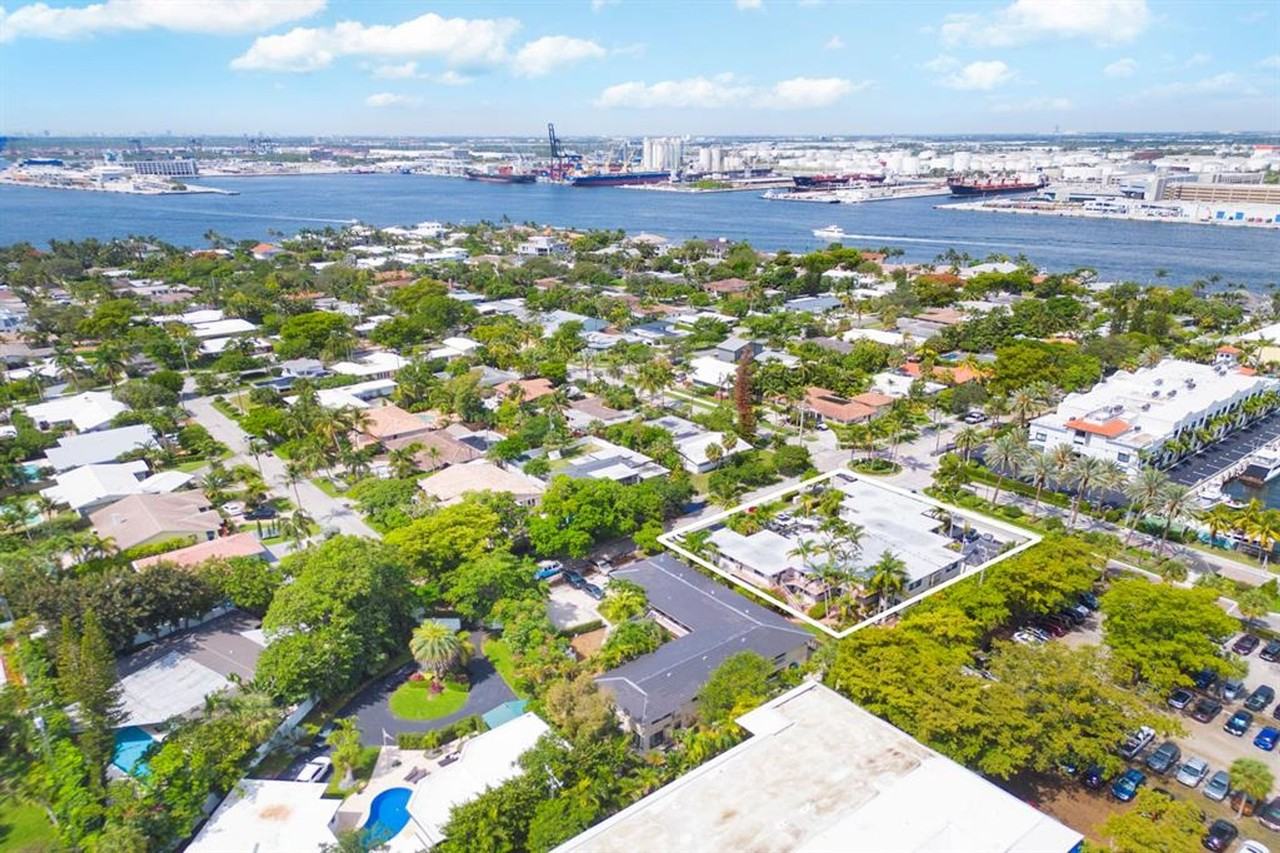 Harbor Beach - Photo 3 of 13