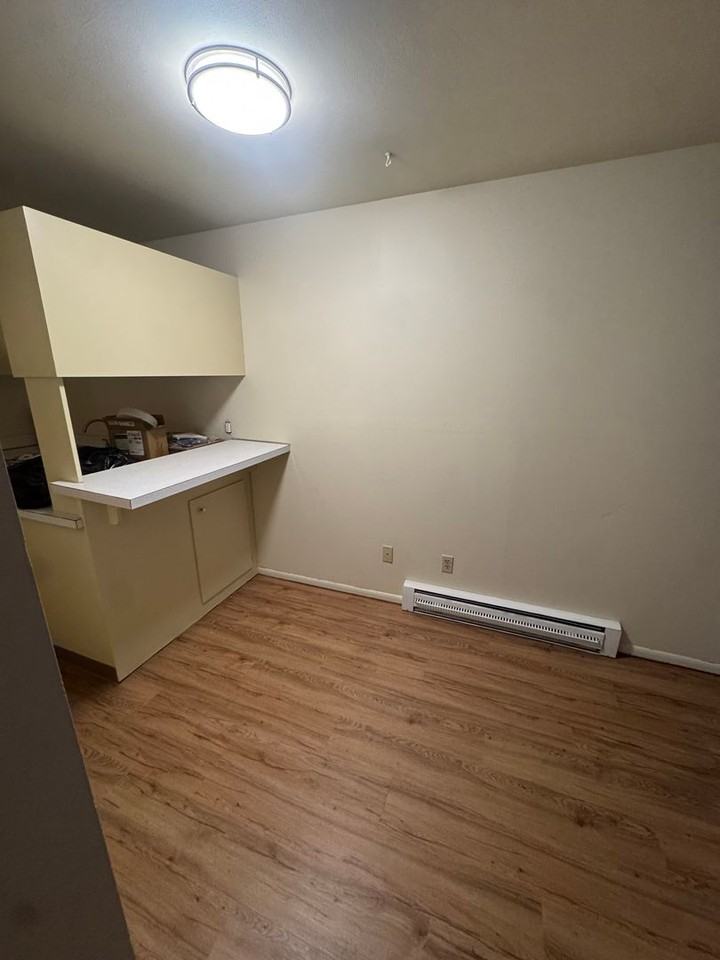 Avante Apartments - Photo 5 of 14