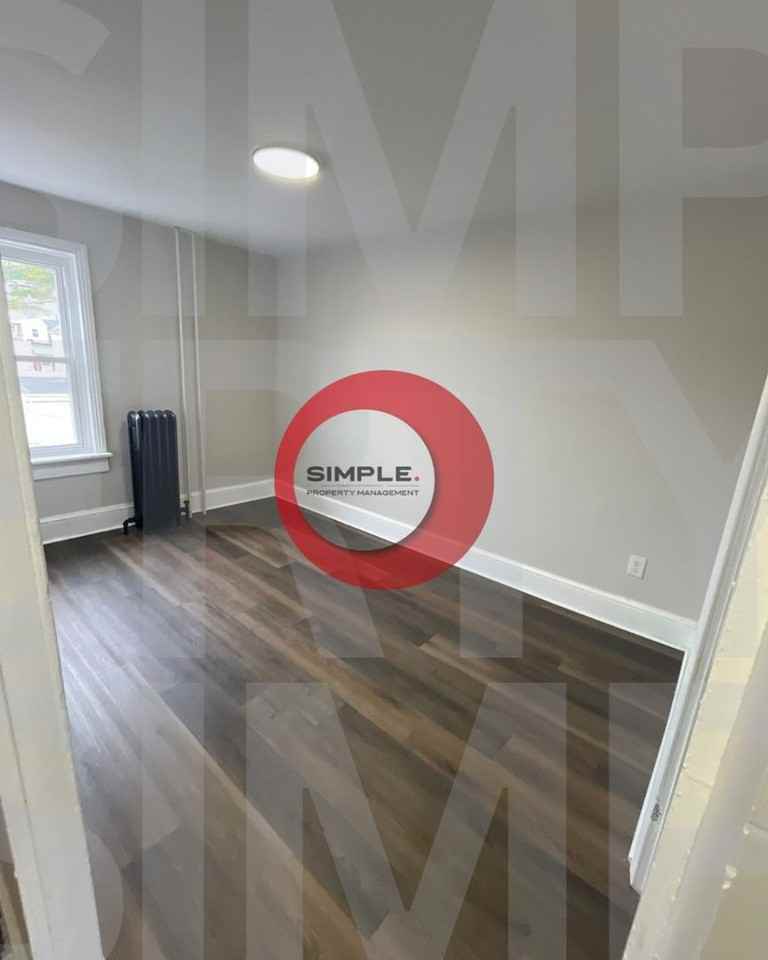 1435 Cotton St - Photo 6 of 10