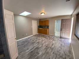 featured image of 424 S B St