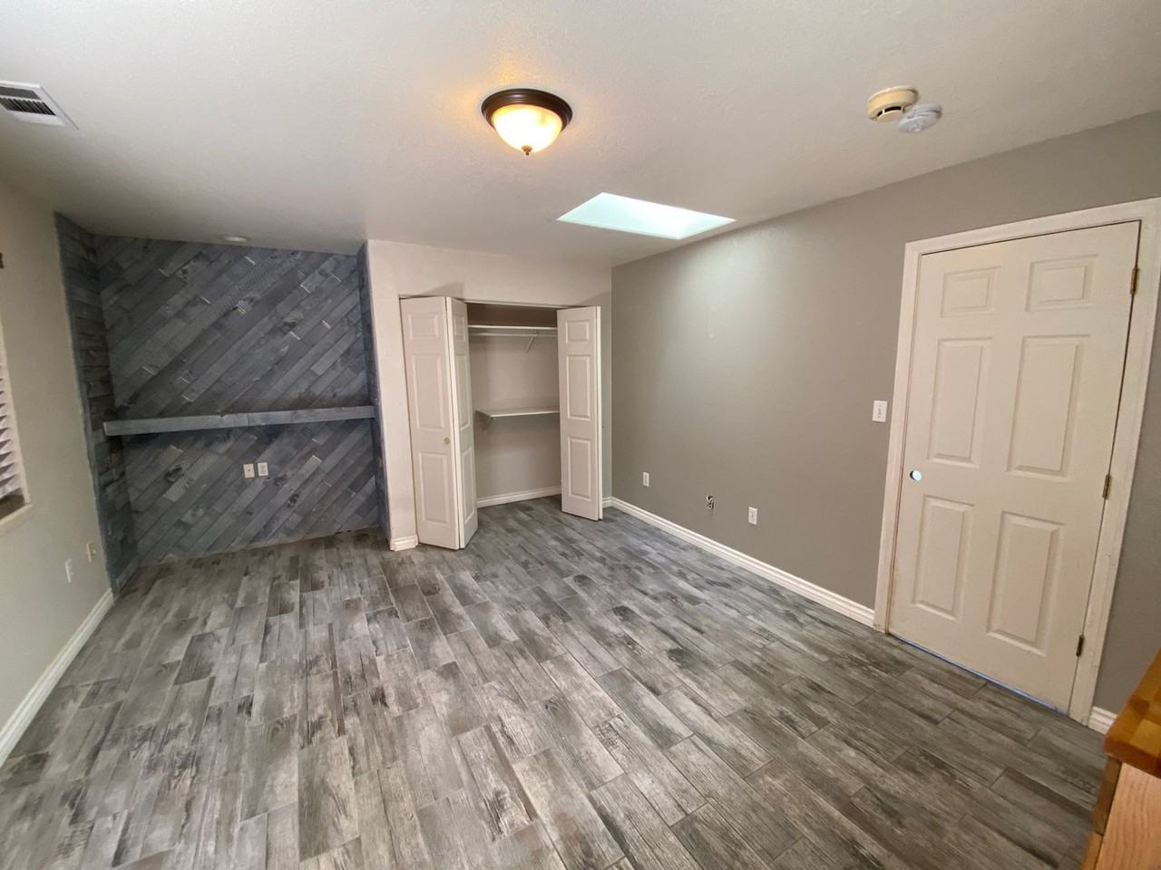 424 S B St - Photo 5 of 19