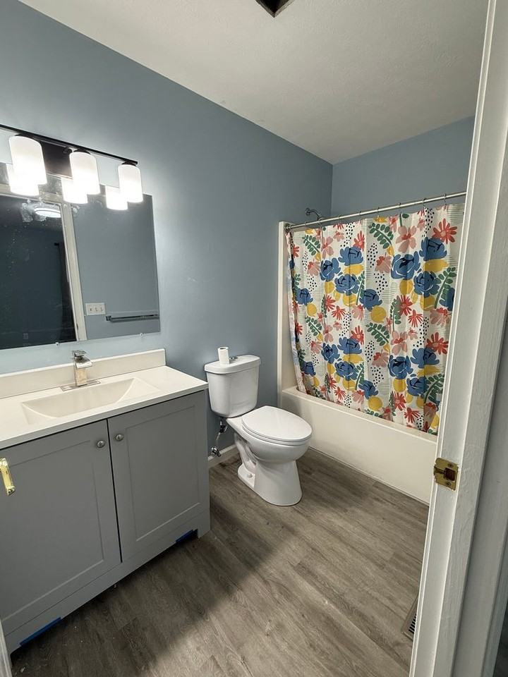 800 East Arthur Street - Photo 4 of 13