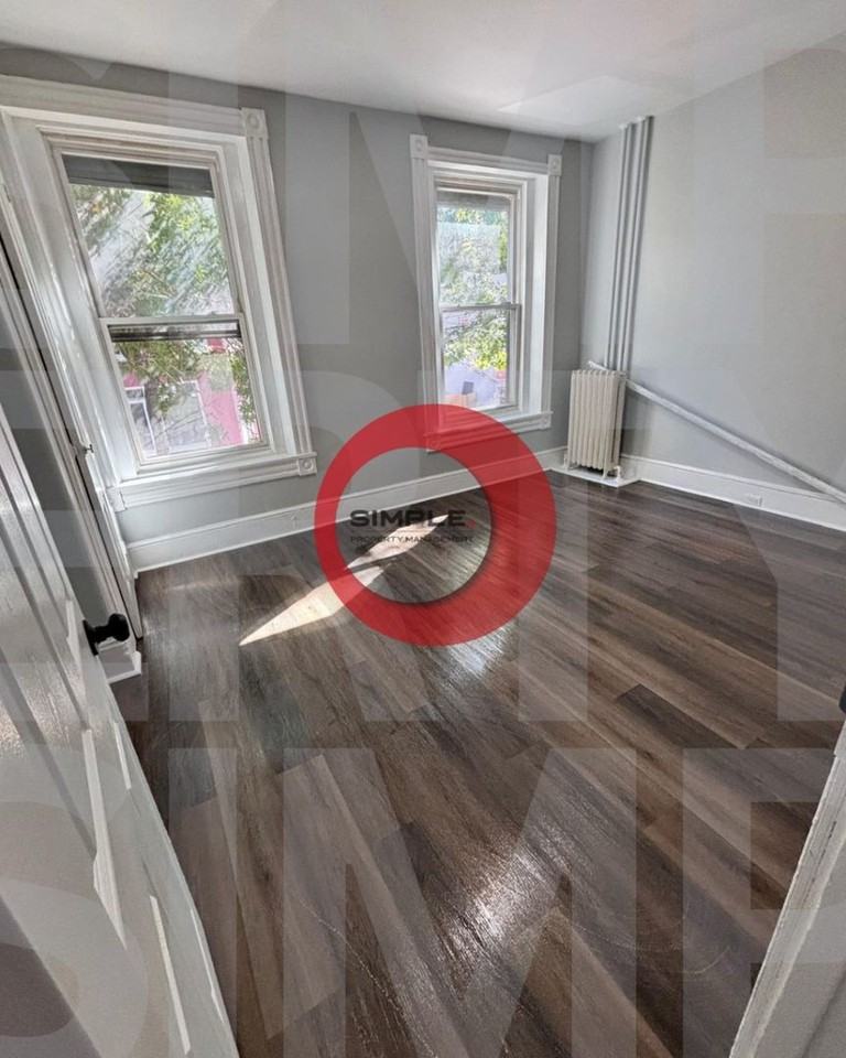 338 S 6th St - Photo 2 of 17