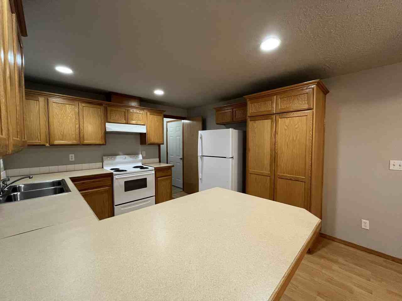 3810 Se 117th Pl - Photo 5 of 40