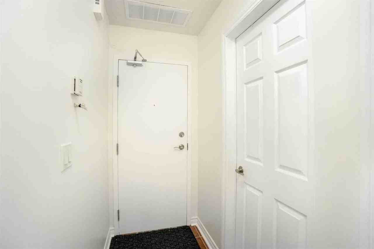 9 Pine Street - Photo 2 of 28