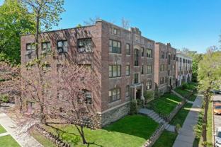 Valentine Place Apartments - Photo 1 of 1