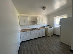 1331 Pomona Apts - Photo 1 of 1