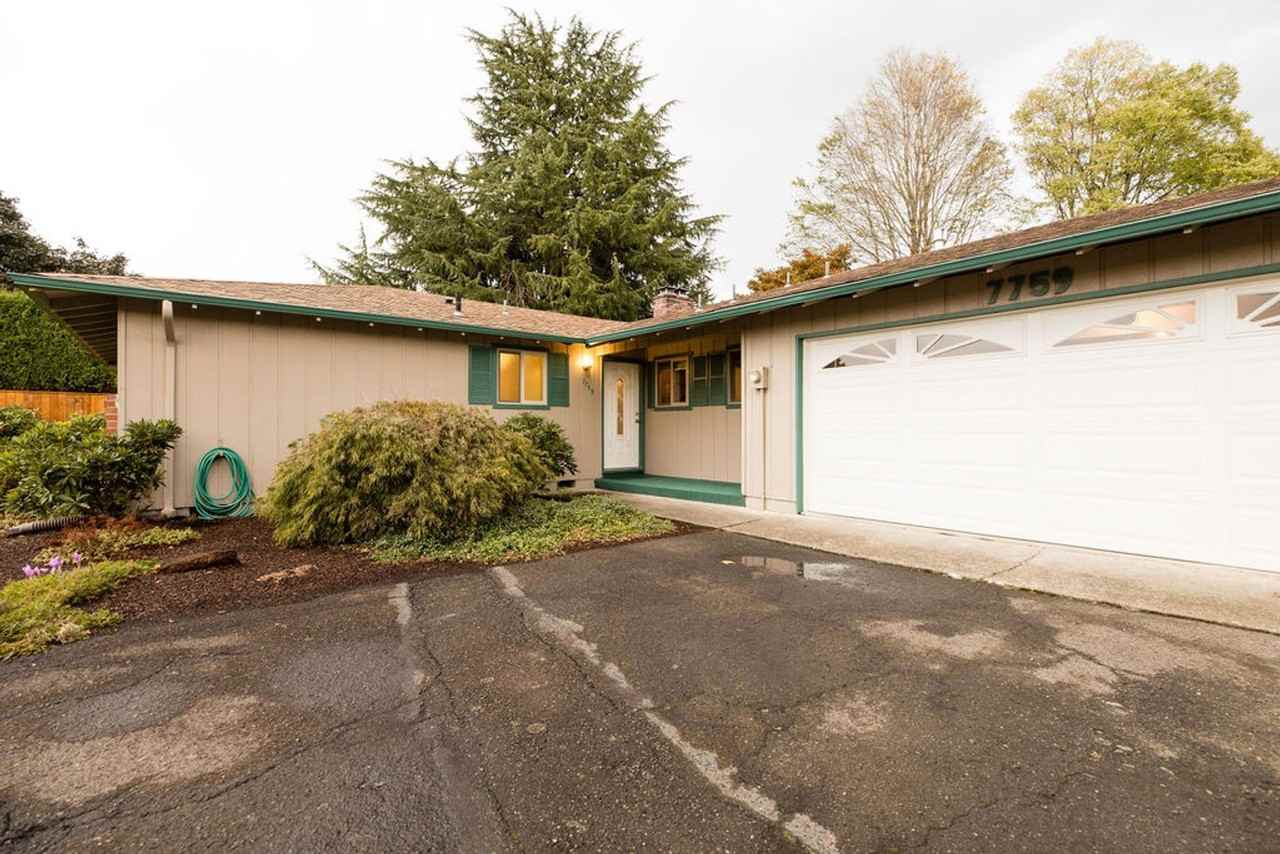 7759 Se Rofini St - Photo 2 of 44