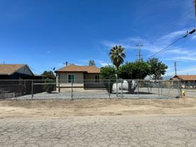 415 Oak St - Photo 1 of 1