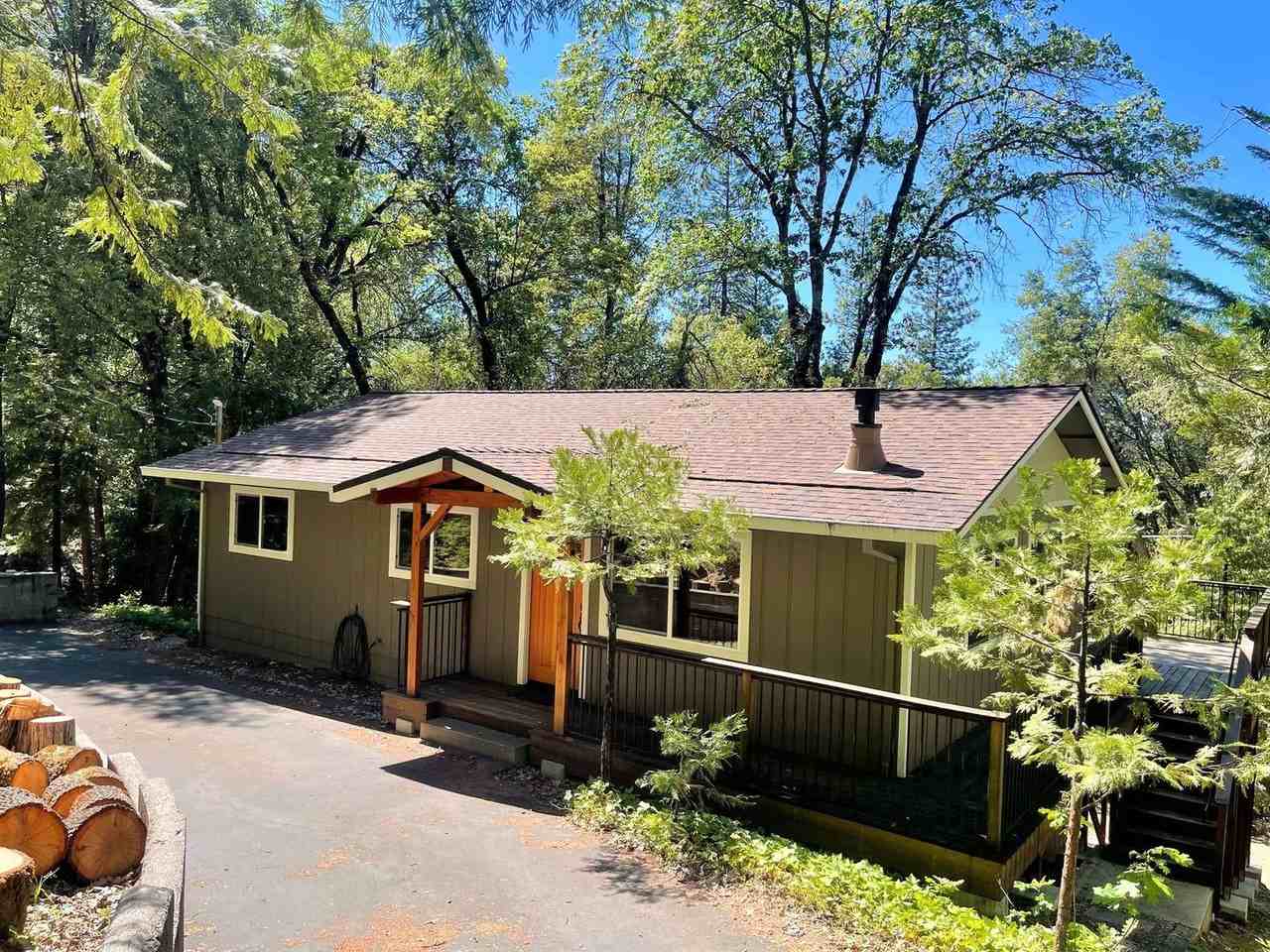 22454 Ridge Rd - Photo 2 of 16