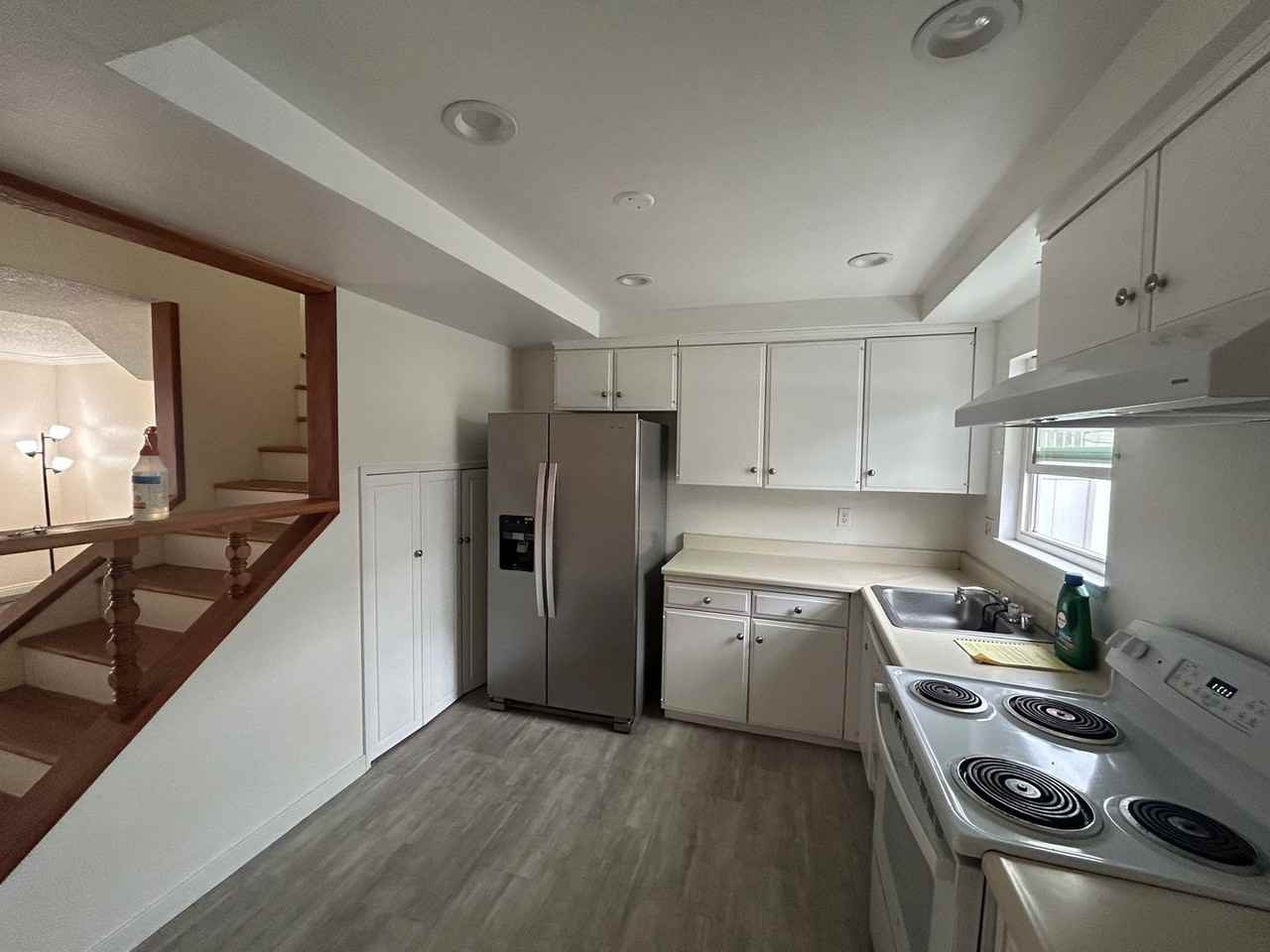 10415 Stratton Ct - Photo 5 of 14