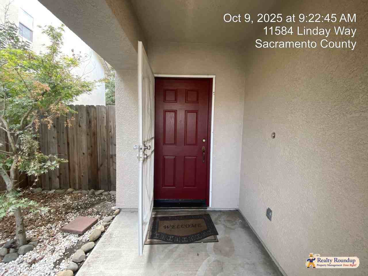 11584 Linday Way - Photo 5 of 50