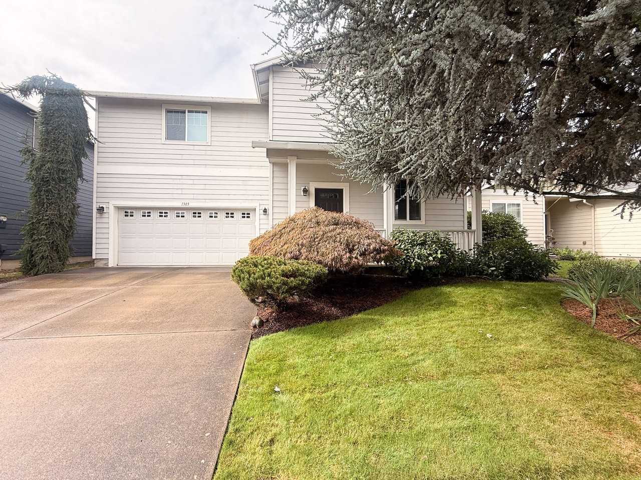 1385 Glacier View St Se - Photo 2 of 42