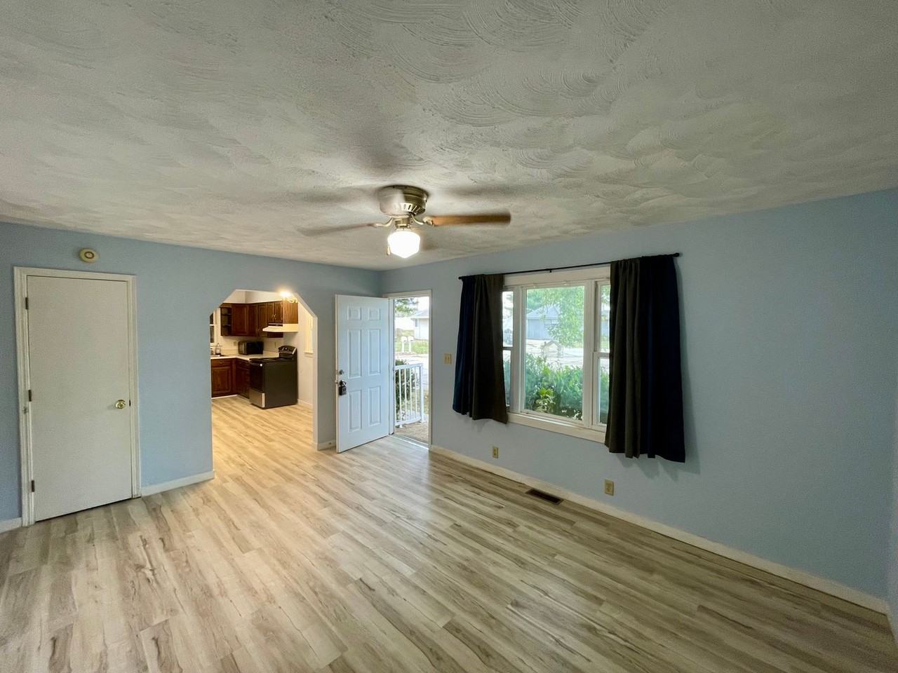 3036 Shadowfax Dr - Photo 2 of 14