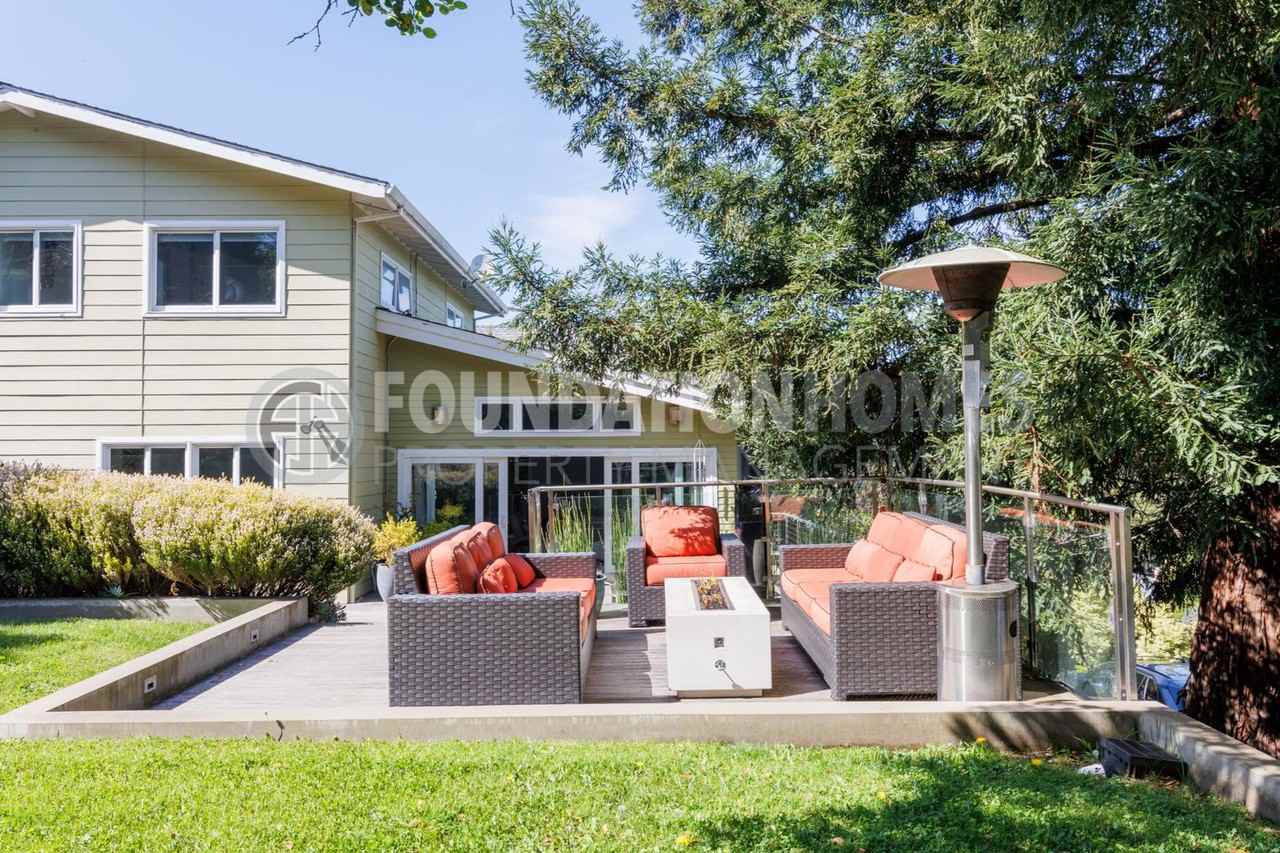 134 Yale Ave - Photo 2 of 34