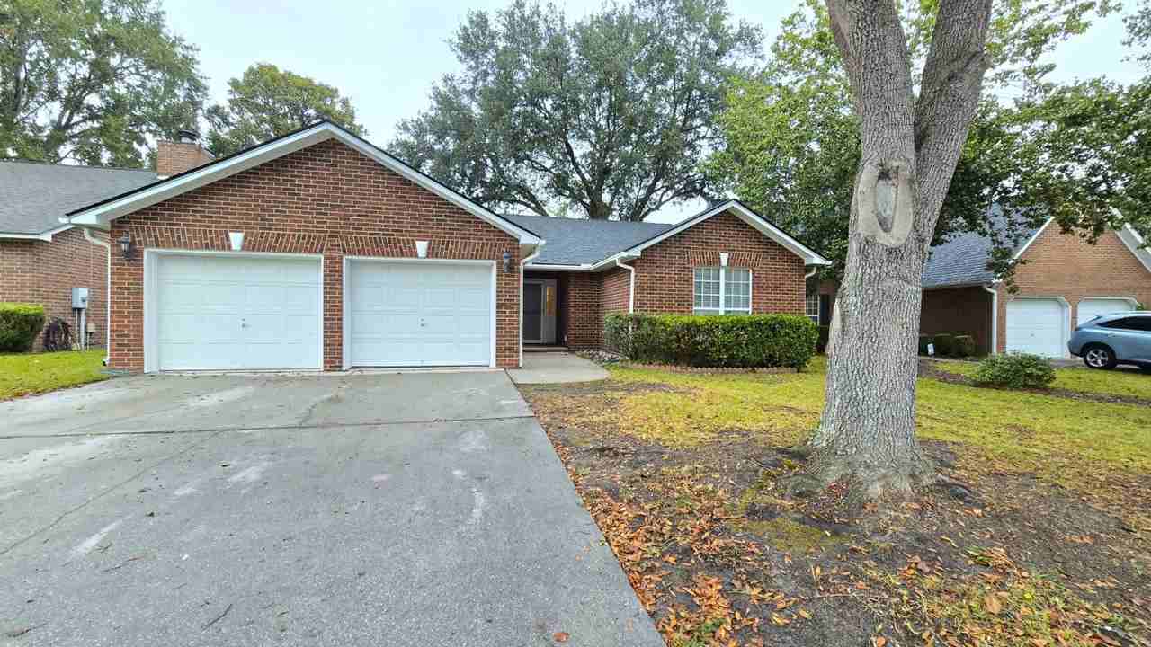 1308 Starling Rd - Photo 2 of 13