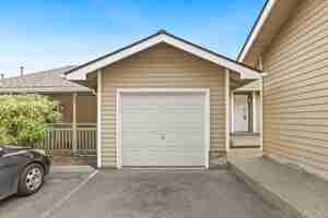 featured image of 901 E Marine View Dr