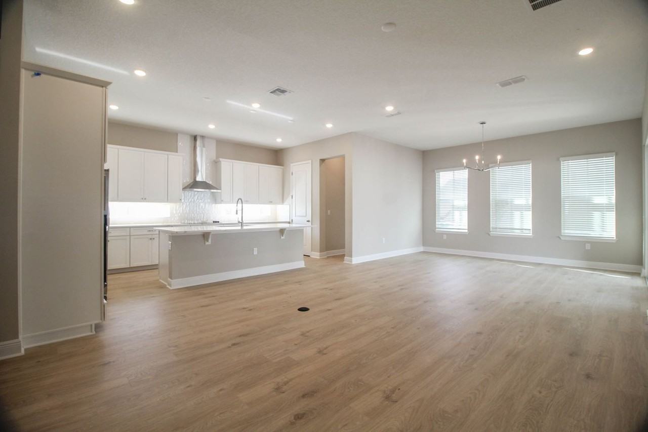 10060 10060 Dulbecco Street - 10060 Dulbecco Street - Photo 3 of 36