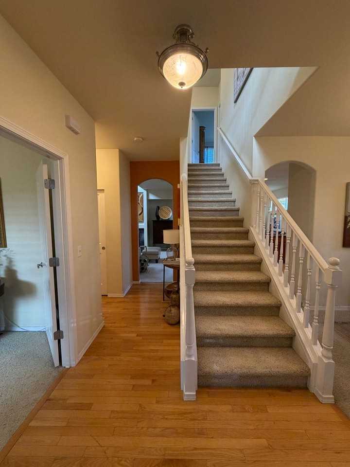 3510 Becket St Ne - Photo 2 of 18