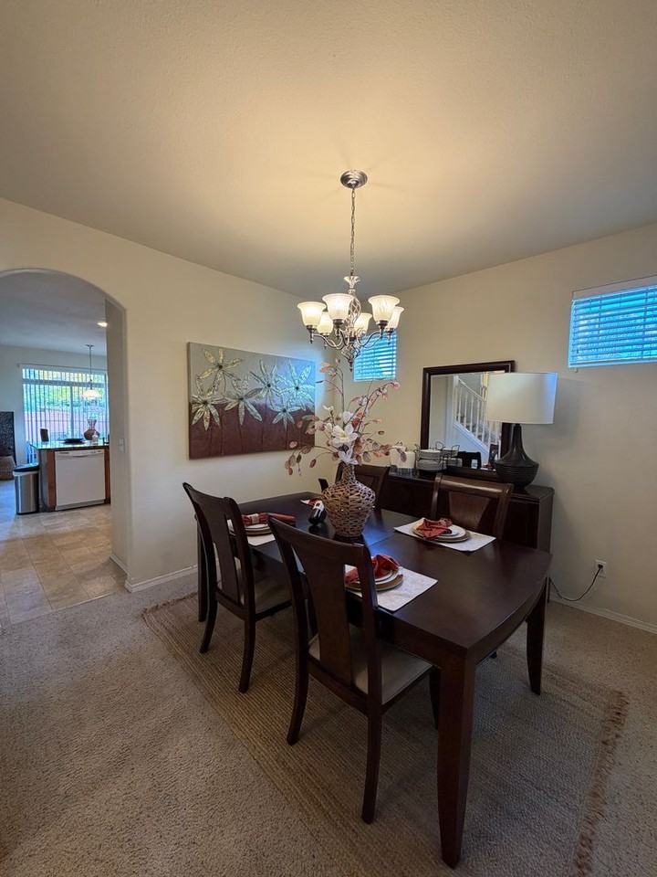 3510 Becket St Ne - Photo 4 of 18