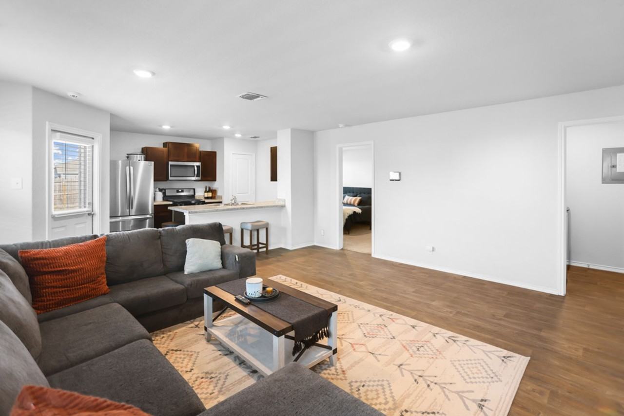 10031 Side Oats - Photo 7 of 28