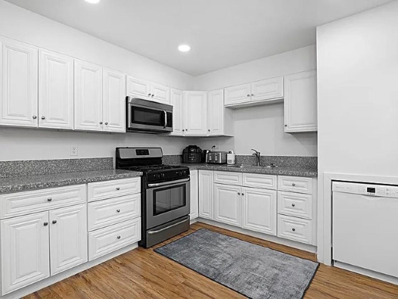 4893 Coconino Way - Photo 3 of 23