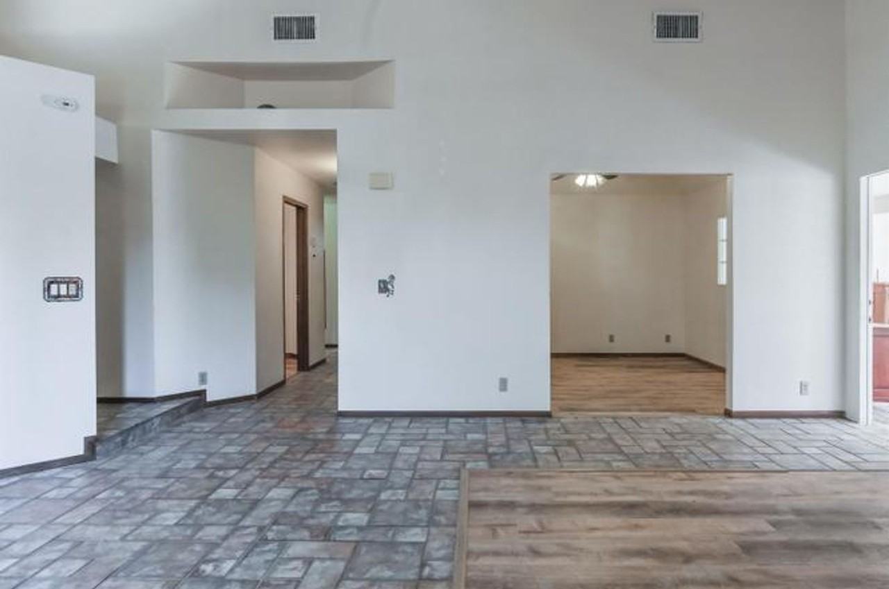 1215 Beasley St - Photo 3 of 10