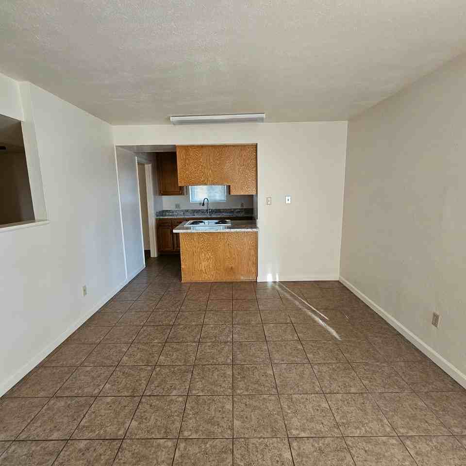 2244 W 18th St - Photo 2 of 20