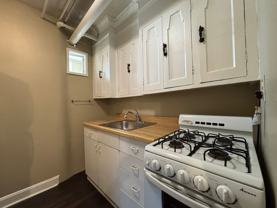 180 Lexington Parkway So. - Photo 1 of 1