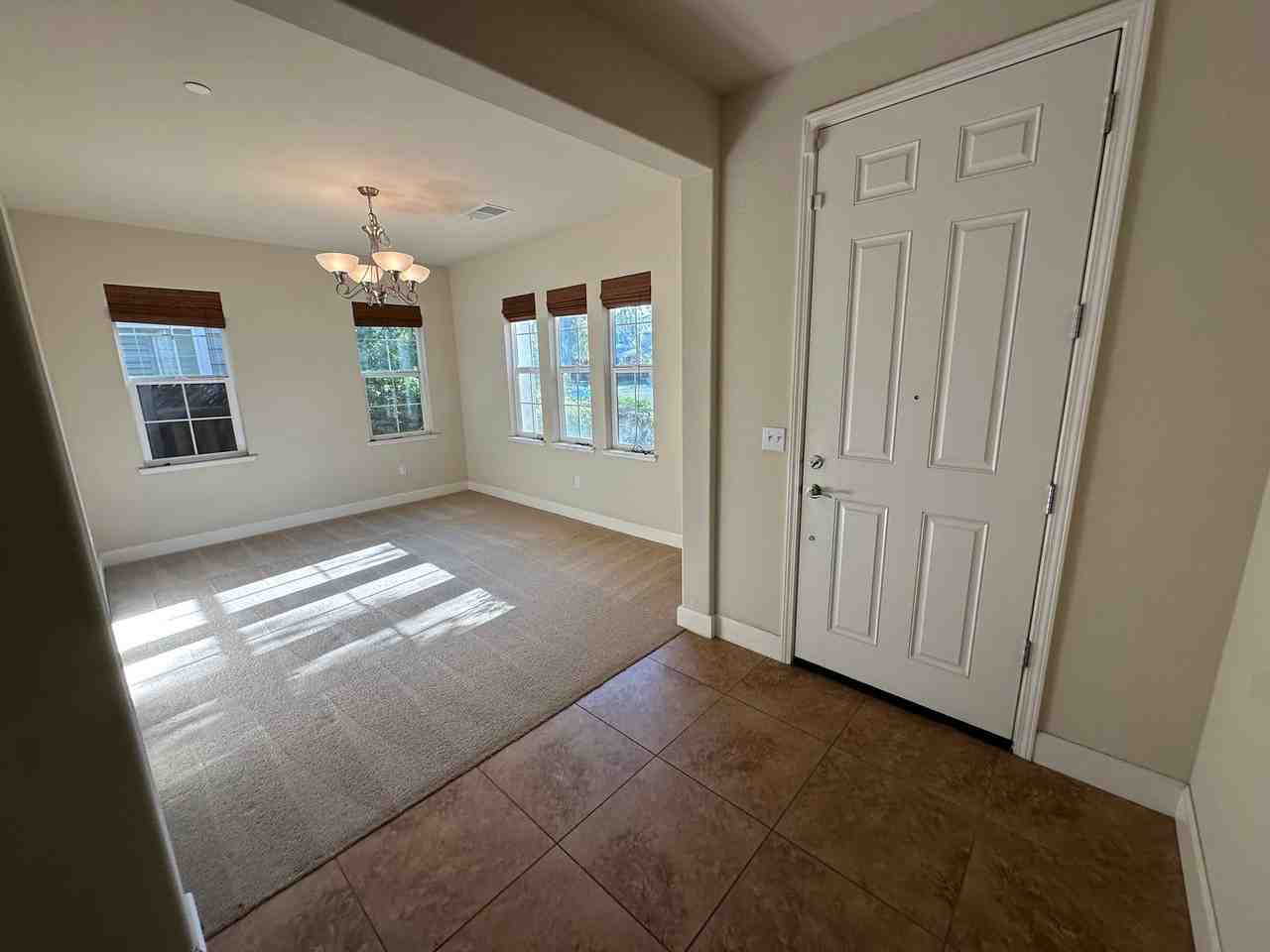 655 N Santa Inez Dr - Photo 3 of 26
